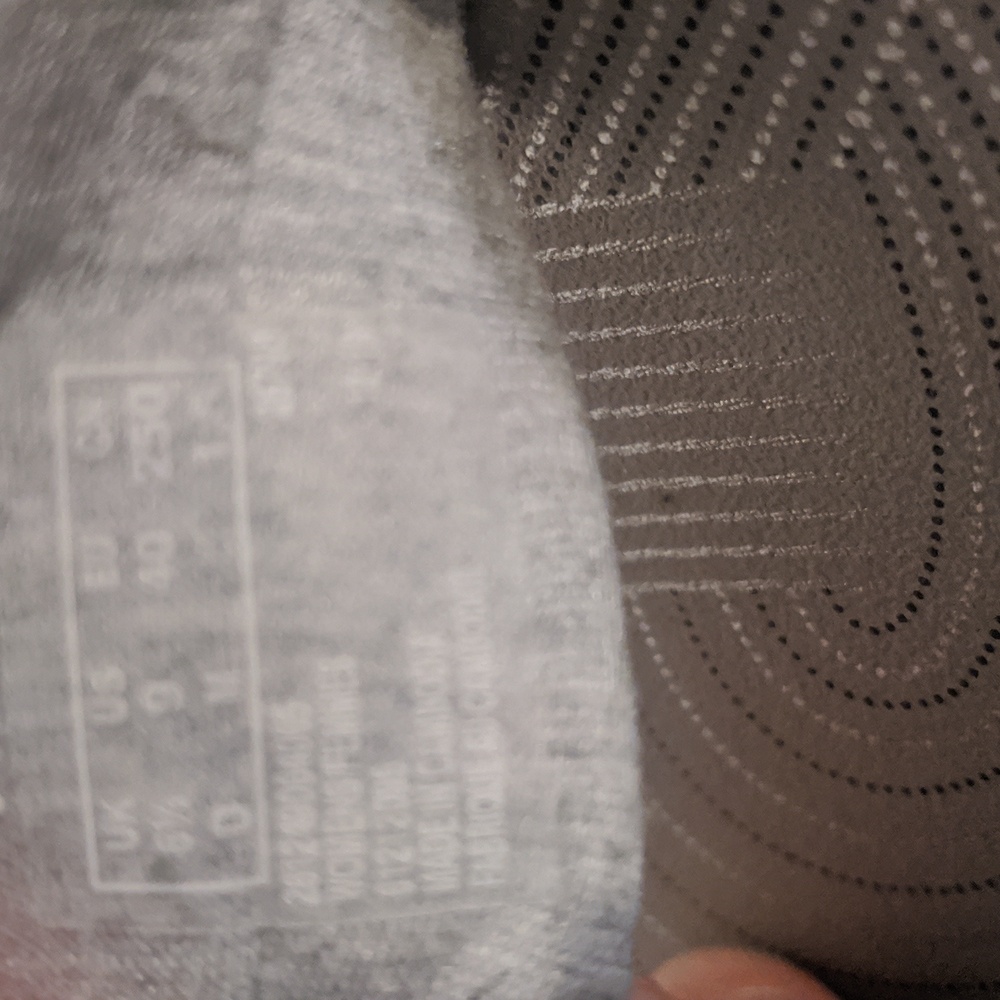 Clarks Cloudstepper Cushion Soft Flip Flop Sandal… - image 7